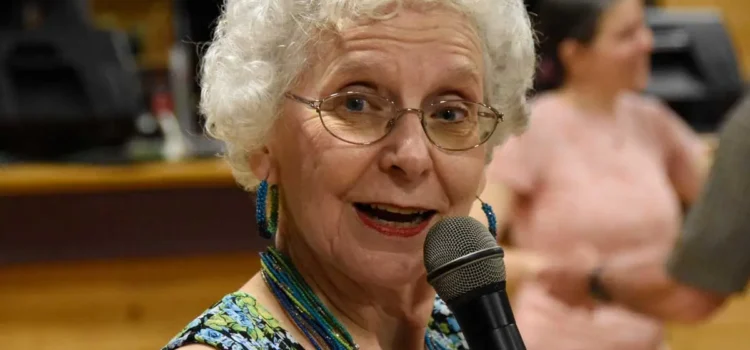 Contra dance caller Alice Raibourn
